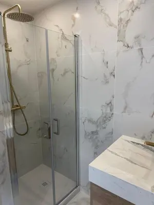 Salle de bains dans l'établissement Suite le Venitia - Appartement standing