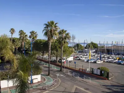Plan de l'établissement Apartment Le Garden Beach by Interhome