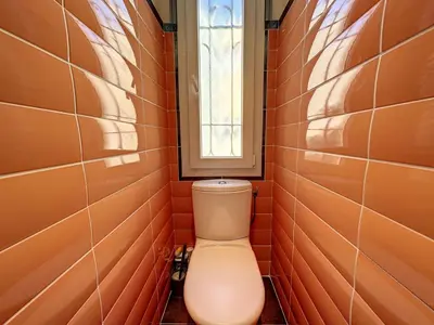 Salle de bains dans l'établissement 3-Bedroom house with terrace 5 minutes walking from La Croisette