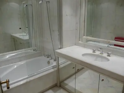 Salle de bains dans l'établissement Residence Palais Miramar
