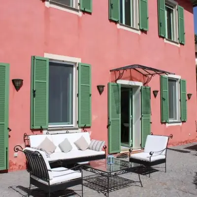 La bastide