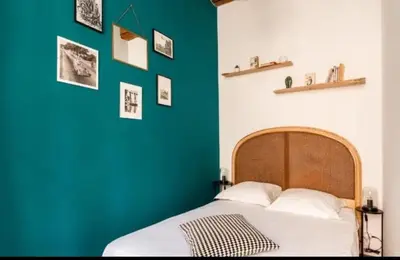 Un ou plusieurs lits dans un hébergement de l'établissement Appartement authentique au centre d'Antibes