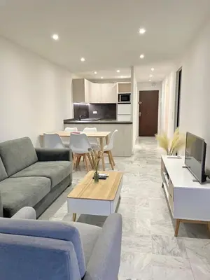 Cuisine ou kitchenette dans l'établissement JUAN LES PINS - 4 people - swimming pool