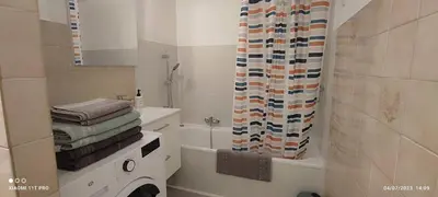 Salle de bains dans l'établissement studio proche gare et ville