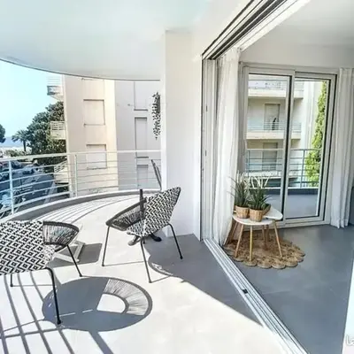 Studio Le Saint Honorât Juan les pins