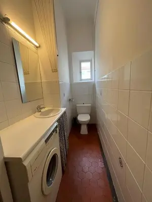 Salle de bains dans l'établissement A005 Spacious and bright apt close to Croisette