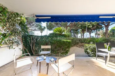 Jardin de l'établissement Garden level Croisette sea view with garage