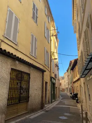 Quartier de l'appartement ou autre quartier proche