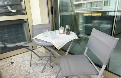 Balcon ou terrasse dans l'établissement Studio moderne à Juan les Pins - 30 m² avec balcon