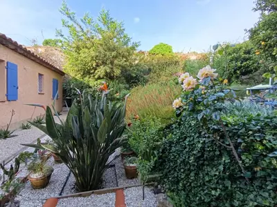 Jardin de l'établissement Lou Pantaï