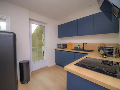 Cuisine ou kitchenette dans l'établissement #301- Heart of Vieil Antibes - Place Nationale-High-End Newly Renovated & Furnished Appartment