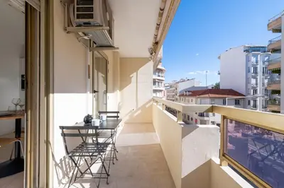 Balcon ou terrasse dans l'établissement Studio with Terrace 2 Minutes from La Croisette
