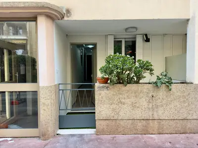 Façade ou entrée de l'établissement Cannes Évasion SCLS - Wifi, Clim, Croisette