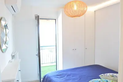 Un ou plusieurs lits dans un hébergement de l'établissement Appartement 2P vue mer Antibes