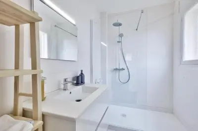 Salle de bains dans l'établissement T3 proche de la Croisette et Palais des Festivals