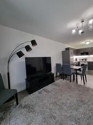 Cuisine ou kitchenette dans l'établissement Palm beach apartment with swimming pool in a residence