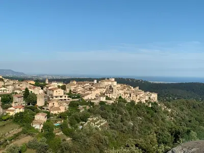 Paysage naturel près de la villa
