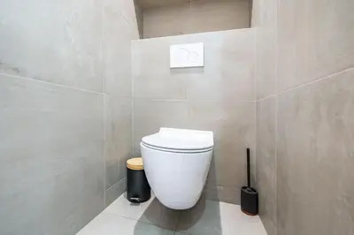 Salle de bains dans l'établissement Cannes centre derrière le Martinez
