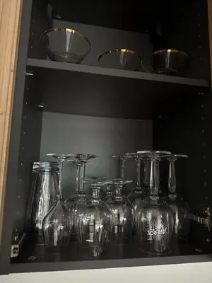 Cuisine ou kitchenette dans l'établissement CANNES Maison Design 