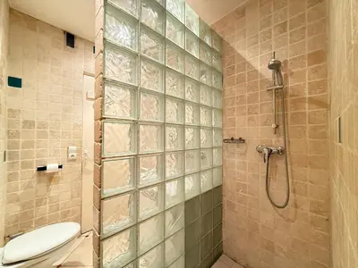 Salle de bains dans l'établissement Hypercentre - Vue Mer - Plage 50m