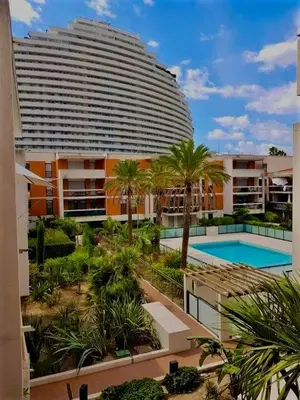 Piscine de l'établissement Appartement Villeneuve Loubet ou située à proximité