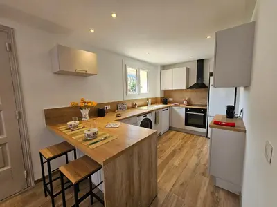 Cuisine ou kitchenette dans l'établissement Au Farniente