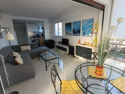 Coin salon dans l'établissement Center Cannes Hippocampe