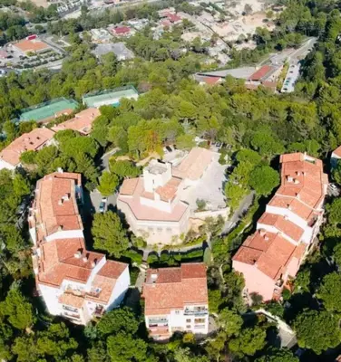 Vue panoramique sur l'établissement Bright T2 Workspace & WiFi Fiber, 5 min to Sophia Antipolis, 10 to Antibes