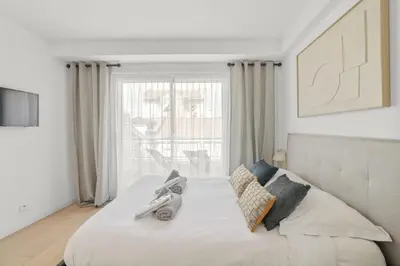 Un ou plusieurs lits dans un hébergement de l'établissement REF 1493 - Cannes -City Center Banane District