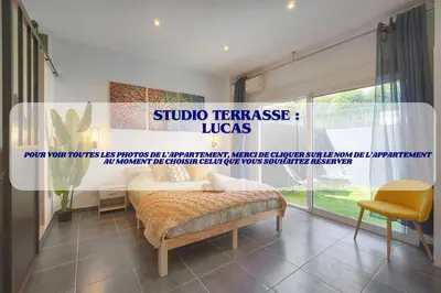 Un ou plusieurs lits dans un hébergement de l'établissement VCA House -5 appartements - 15Min Mer- Wifi-Clim