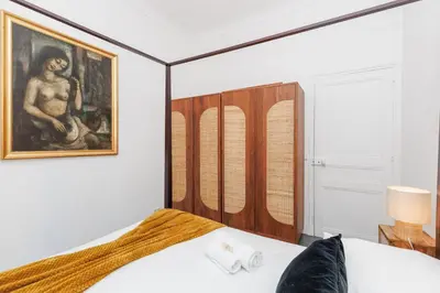 Un ou plusieurs lits dans un hébergement de l'établissement Immogroom - Renovated & Cozy One-Bedroom Flat