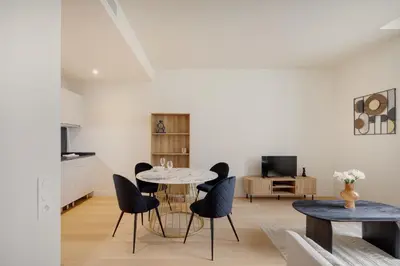 Télévision ou salle de divertissement dans l'établissement Appartement Place de Gaulle - Welkeys
