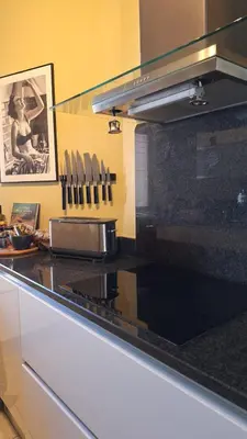 Cuisine ou kitchenette dans l'établissement Spacieux et lumineux 2 chambres terrasse
