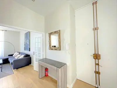 Coin salon dans l'établissement IRIS APARTMENT backCroisette