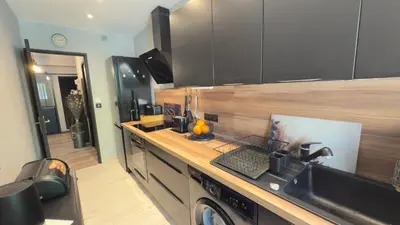 Cuisine ou kitchenette dans l'établissement Confort Moderne au Cœur d'Antibes