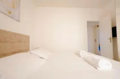 Un ou plusieurs lits dans un hébergement de l'établissement Le Nine - Apt 2 prs standing Vieil Antibes