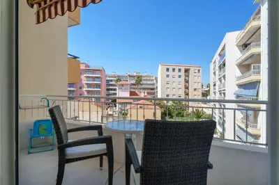 Balcon ou terrasse dans l'établissement Rose des Sables - 4min à pied de la Plage
