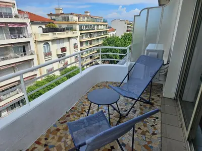 Plan de l'établissement Antibes Carré d'or 3P vue dégagée Plazza