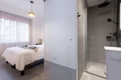 Un ou plusieurs lits dans un hébergement de l'établissement YELLOW DUBOY D'ANGERS 2 Bedrooms