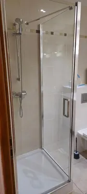 Salle de bains dans l'établissement Studio meublé-Juan Pins-Logt3
