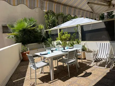 Terrasse ou espace extérieur de l'établissement T3 Les Juandines