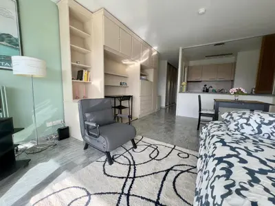 Cuisine ou kitchenette dans l'établissement Beau studio proche des plages piscine