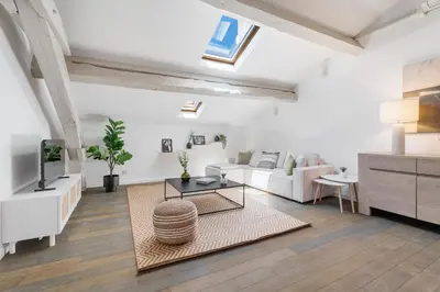 Télévision ou salle de divertissement dans l'établissement Appartement Reyer - Welkeys