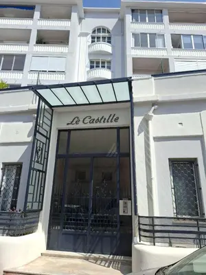 Façade ou entrée de l'établissement Appartement 2 chambres à Cannes entièrement rénové
