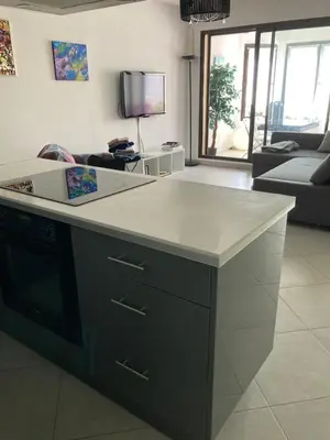 Télévision ou salle de divertissement dans l'établissement Superbe 2 pièces 55 m2 Juàn les pins