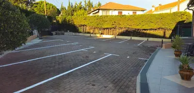 Plan de l'établissement Très grand studio meublé - Juan les Pins - Logt4