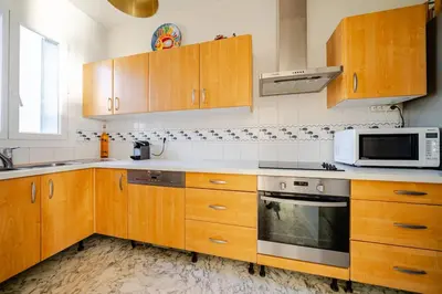 Cuisine ou kitchenette dans l'établissement Juan les pins, premium, sea view, sleeps 6