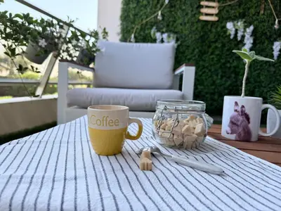 Options de petit-déjeuner proposées aux clients de l'établissement Beach Studio in Golfe-Juan near Cannes and Antibes