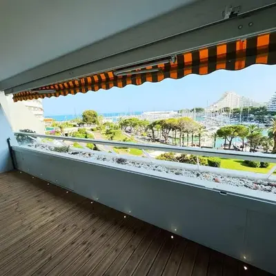 #S21 Chic Escape - Sea & Port View - Marina