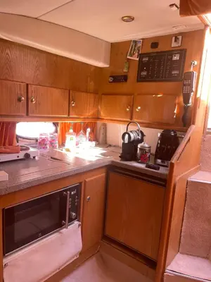 Cuisine ou kitchenette dans l'établissement Logement insolite French Riviera avec parking